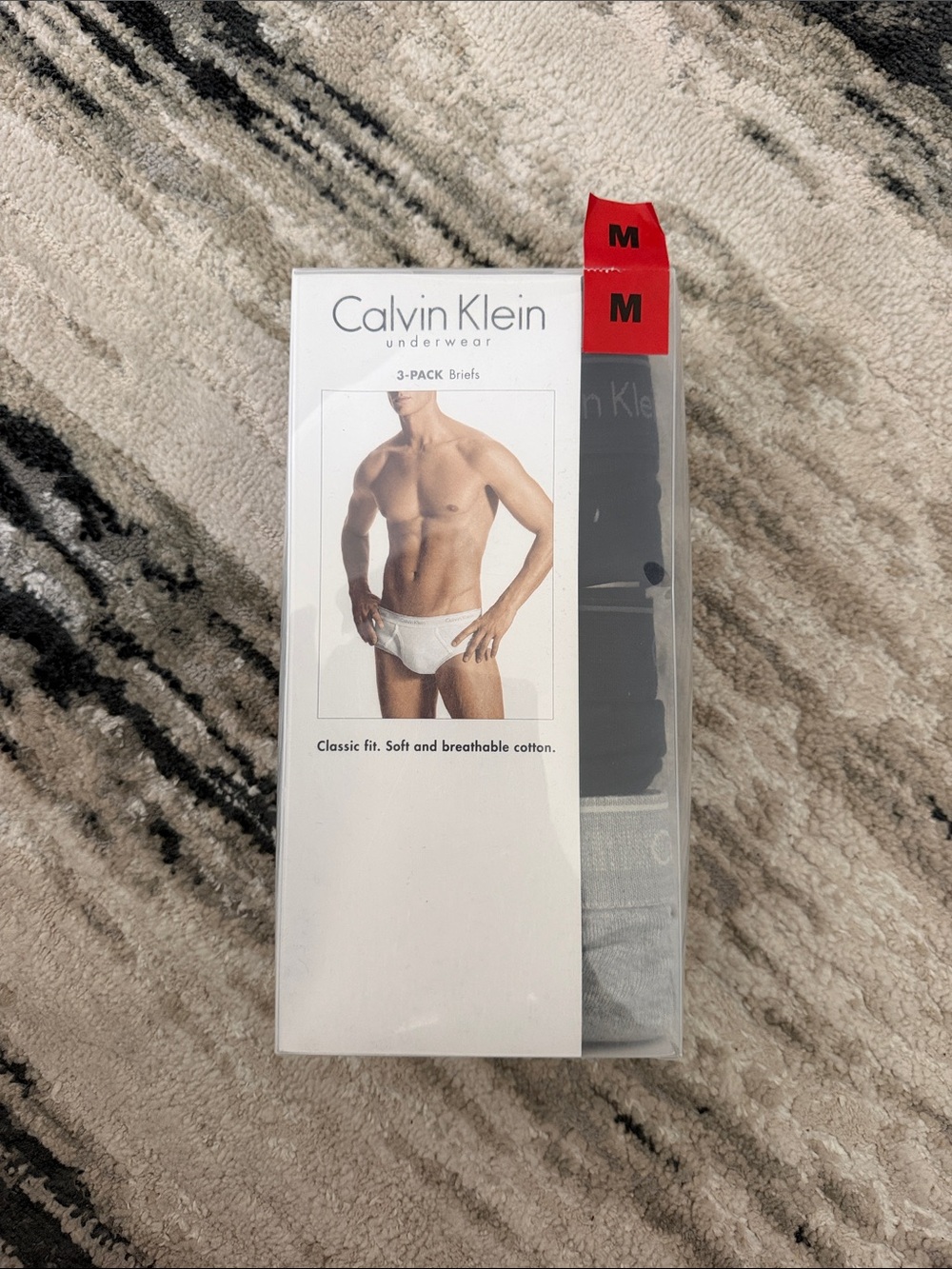 Calvin Klein Underwear Men’s 100% Cotton Classic Fit Briefs 3 Pack Size Medium